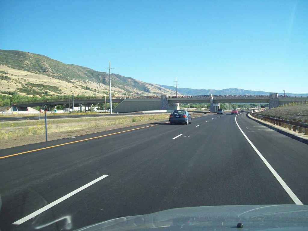 Southbound coming away from US-89/I-15 interchange